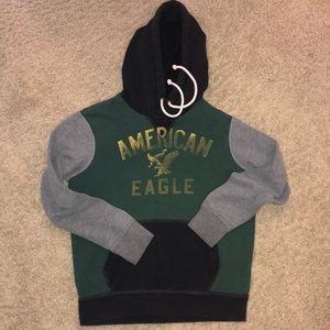 Mens S black pullover/Men’s hooded sweatshirt XS